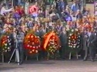А это я слева рядом со штативом